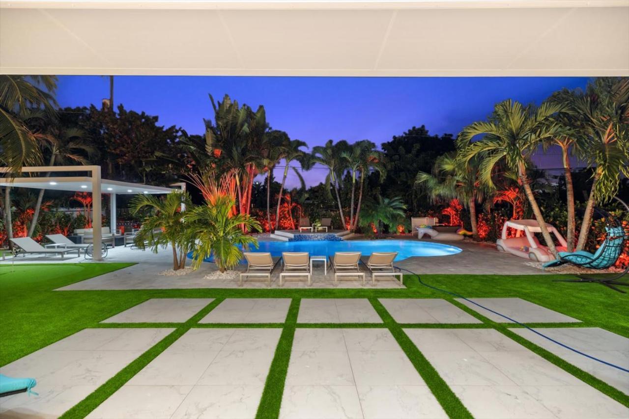 Villalee-Jungle Palm Island White Marble Pool Area Miami Exterior foto